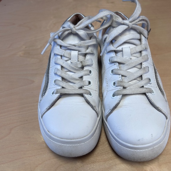 Taos Z-Soul Lux White and Silver Leather sneakers - Picture 4 of 12